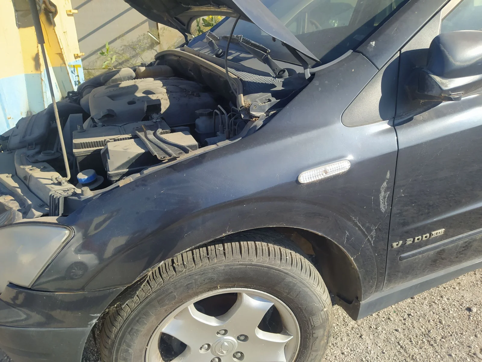 Foto de ALETA DELANTERA IZQUIERDA SSANGYONG ACTYON 2.0 TD CAT (141 CV / 104 KW)