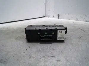 Foto de PANTALLA MULTIFUNCION OPEL MERIVA 1.7 16V DTI CAT (Y 17 DT / LR6) (75 CV / 55 KW) referencia 13156841 foto 2