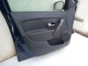 Foto de GUARNECIDO PUERTA DELANTERA IZQUIERDA DACIA LOGAN II 1.5 dCi Diesel FAP CAT (90 CV / 66 KW) foto 3