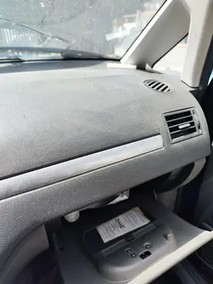 Foto de AIRBAG DELANTERO DERECHO FORD C-MAX (CB3)(2007) 1.8 TDCi Turbodiesel CAT (116 CV / 85 KW) referencia 1595017