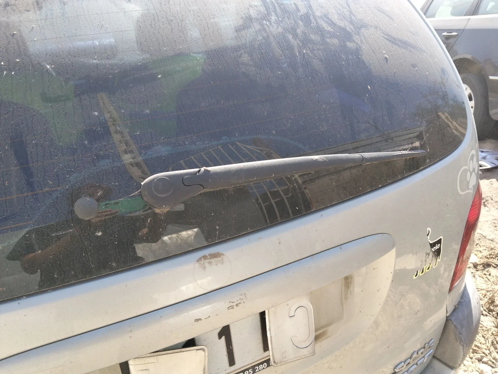Foto de BRAZO LIMPIA TRASERO RENAULT SCENIC I (JA...) 1.9 dCi Diesel CAT (102 CV / 75 KW) referencia 7701047868