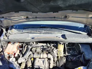 Foto de TORPEDO FORD C-MAX (CB7) 1.6 TDCi CAT (116 CV / 85 KW)