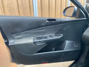Foto de GUARNECIDO PUERTA DELANTERA IZQUIERDA VOLKSWAGEN PASSAT BERLINA (3C2) 2.0 TDI (140 CV / 103 KW) referencia 3C1867011DTFKZ