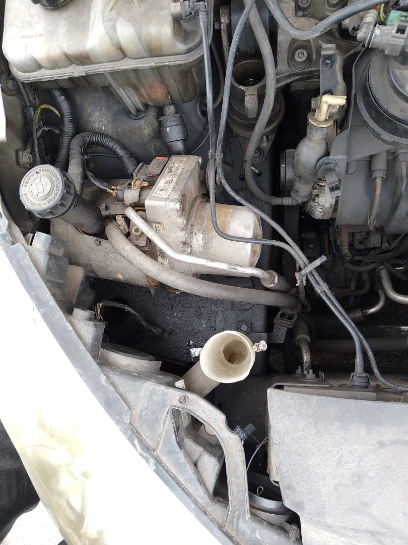 Foto de PUNTA CHASIS DELANTERA PEUGEOT 407 2.0 16V HDi FAP CAT (RHR / DW10BTED4) (136 CV / 100 KW)