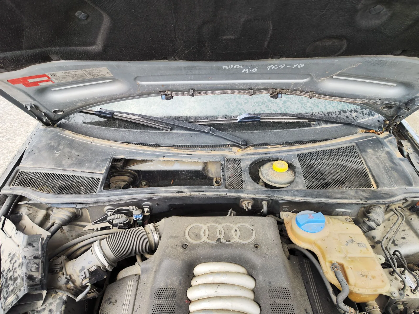 Foto de TORPEDO AUDI A6 BERLINA (4B2) 2.4 V6 30V (165 CV / 121 KW)