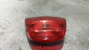 Foto de PILOTO TRASERO CENTRAL PIAGGIO (VESPA) (VESPA) LX 49.40 cc 3.01 ci (4.29 cv 3.1 kw a 8500 rpm) referencia 640720