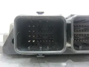 Foto de CENTRALITA MOTOR UCE CITROEN GRAND C4 PICASSO 1.6 16V HDi FAP (109 CV / 80 KW) referencia 9663476380 foto 5