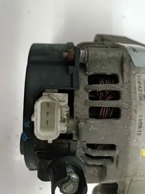 Foto de ALTERNADOR FORD FOCUS BERLINA (CAK) 1.6 16V CAT (101 CV / 74 KW) referencia 1M5T10300BC foto 3