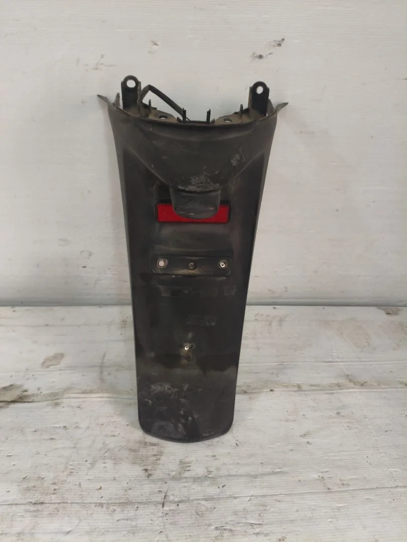 Foto de PORTAMATRICULAS HONDA FES /SH /SES /DYLAN /PS 125 125 cm3 - 10 kW G-CAT (14 CV / 10 KW) referencia 80100KTF