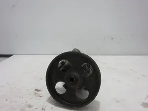 Foto de BOMBA DIRECCION RENAULT LAGUNA II (BG0) 1.9 dCi Diesel CAT (101 CV / 74 KW) referencia 8200100082