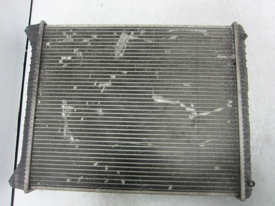 Foto de RADIADOR AGUA AUDI A2 (8Z) 1.4 16V (75 CV / 55 KW) referencia 8Z0121251D