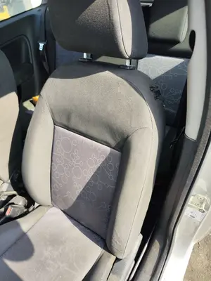 Foto de ASIENTO DELANTERO IZQUIERDO FORD FIESTA (CBK) 1.4 TDCi CAT (68 CV / 50 KW) foto 3