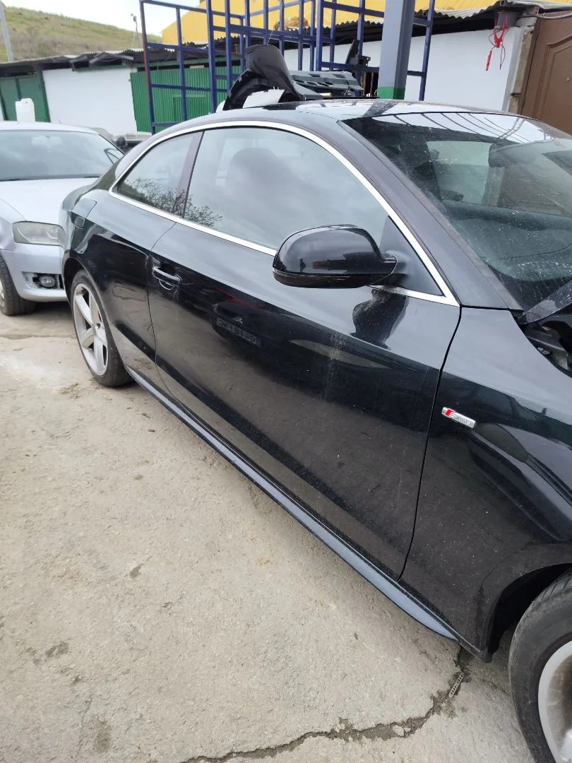 Foto de PUERTA DELANTERA DERECHA AUDI A5 COUPE (8T) 1.8 16V TFSI (170 CV / 125 KW) referencia 8T0831052C