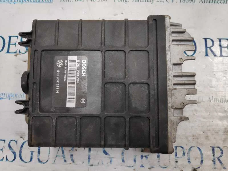 Foto de CENTRALITA MOTOR UCE VOLKSWAGEN VENTO (1H2) 1.9 Diesel (64 CV / 47 KW) referencia 0261200784