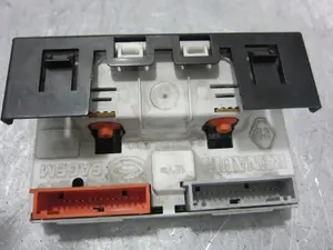 Foto de PANTALLA MULTIFUNCION RENAULT CLIO II FASE I (B/CB0) referencia P7700436307A foto 5