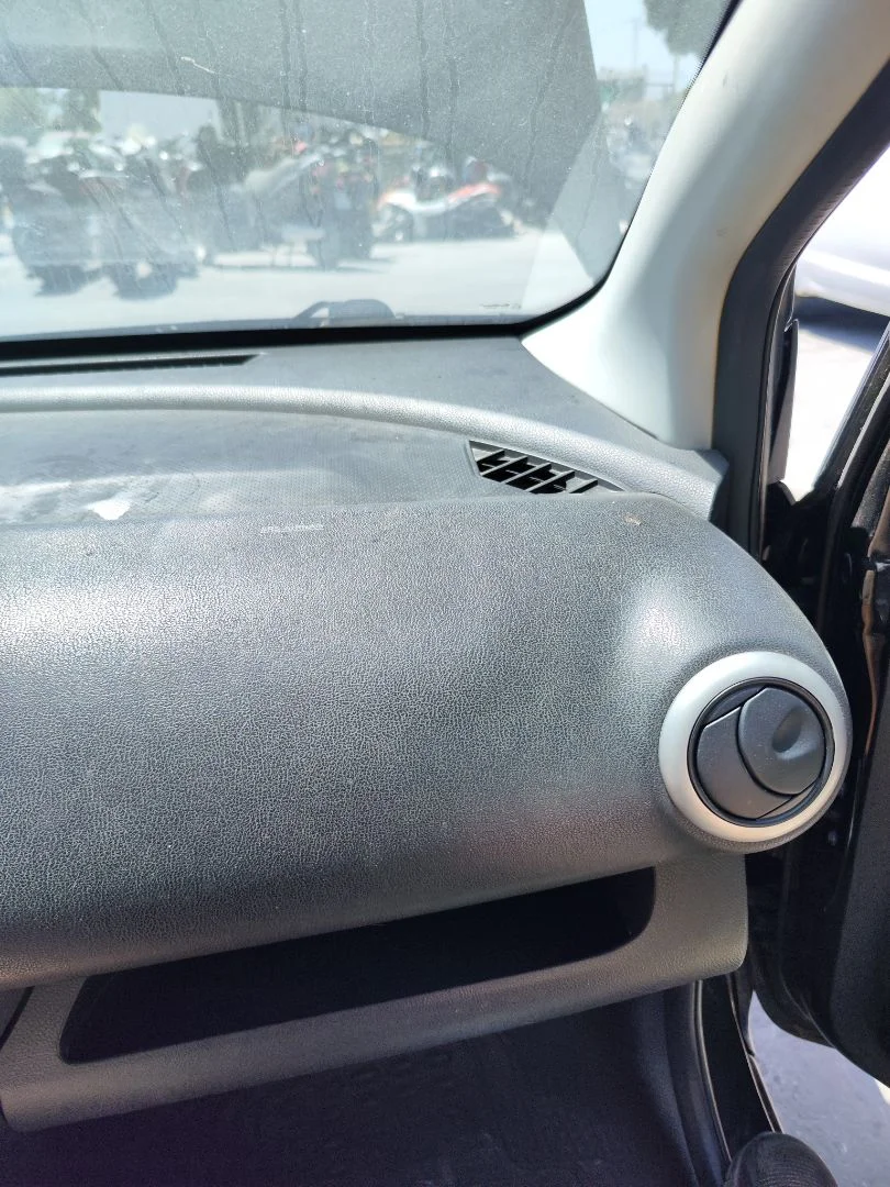 Foto de SALPICADERO NISSAN NOTE (E11E) 1.4 CAT (88 CV / 65 KW)