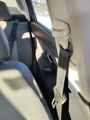 Foto de CINTURON SEGURIDAD DELANTERO IZQUIERDO SEAT CORDOBA BERLINA (6L2) 1.4 16V (75 CV / 55 KW) referencia 6L4857705L RAA