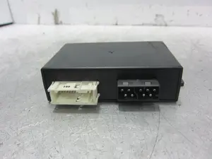 Foto de MODULO ELECTRONICO BMW SERIE 3 BERLINA (E36) 2.0 24V (150 CV / 110 KW) referencia 55892110 foto 5