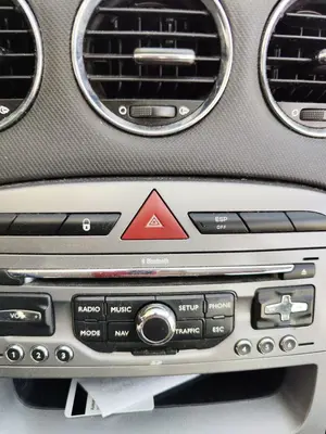 Foto de WARNING PEUGEOT 308 1.6 16V (120 CV / 88 KW)