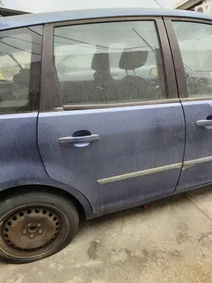 Foto de PUERTA TRASERA DERECHA FORD C-MAX (CB3)(2007) 2.0 TDCi CAT (136 CV / 100 KW) referencia 1496875 foto 4