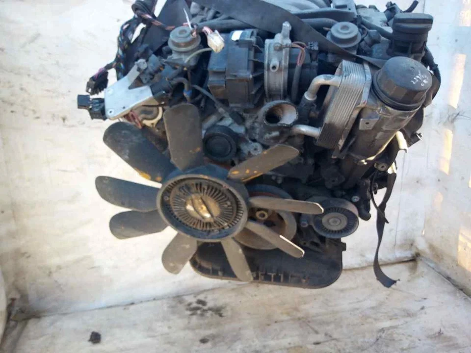Foto de MOTOR COMPLETO MERCEDES-BENZ CLASE ML (BM 163) 3.7 V6 CAT (245 CV / 180 KW) referencia M112970