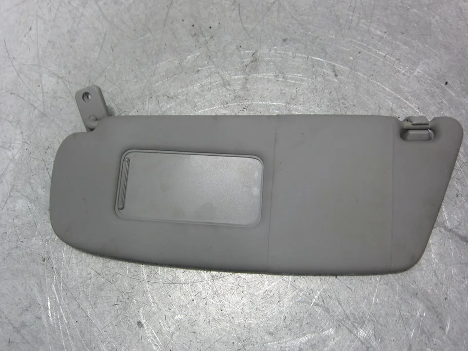 Foto de PARASOL IZQUIERDO OPEL CORSA C referencia 24409339
