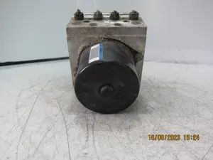 Foto de ABS VOLKSWAGEN PASSAT BERLINA (3C2) referencia 3C0614109D