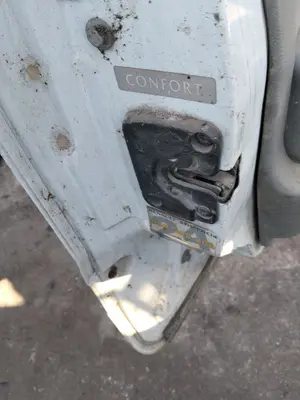 Foto de CERRADURA PUERTA DELANTERA IZQUIERDA RENAULT KANGOO I (F/KC0) 1.5 dCi Diesel (82 CV / 60 KW)