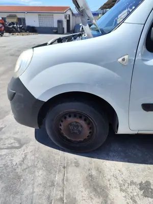 Foto de ALETA DELANTERA IZQUIERDA RENAULT KANGOO II (F/KW0) 1.5 dCi Diesel CAT (86 CV / 63 KW) referencia 631011587R
