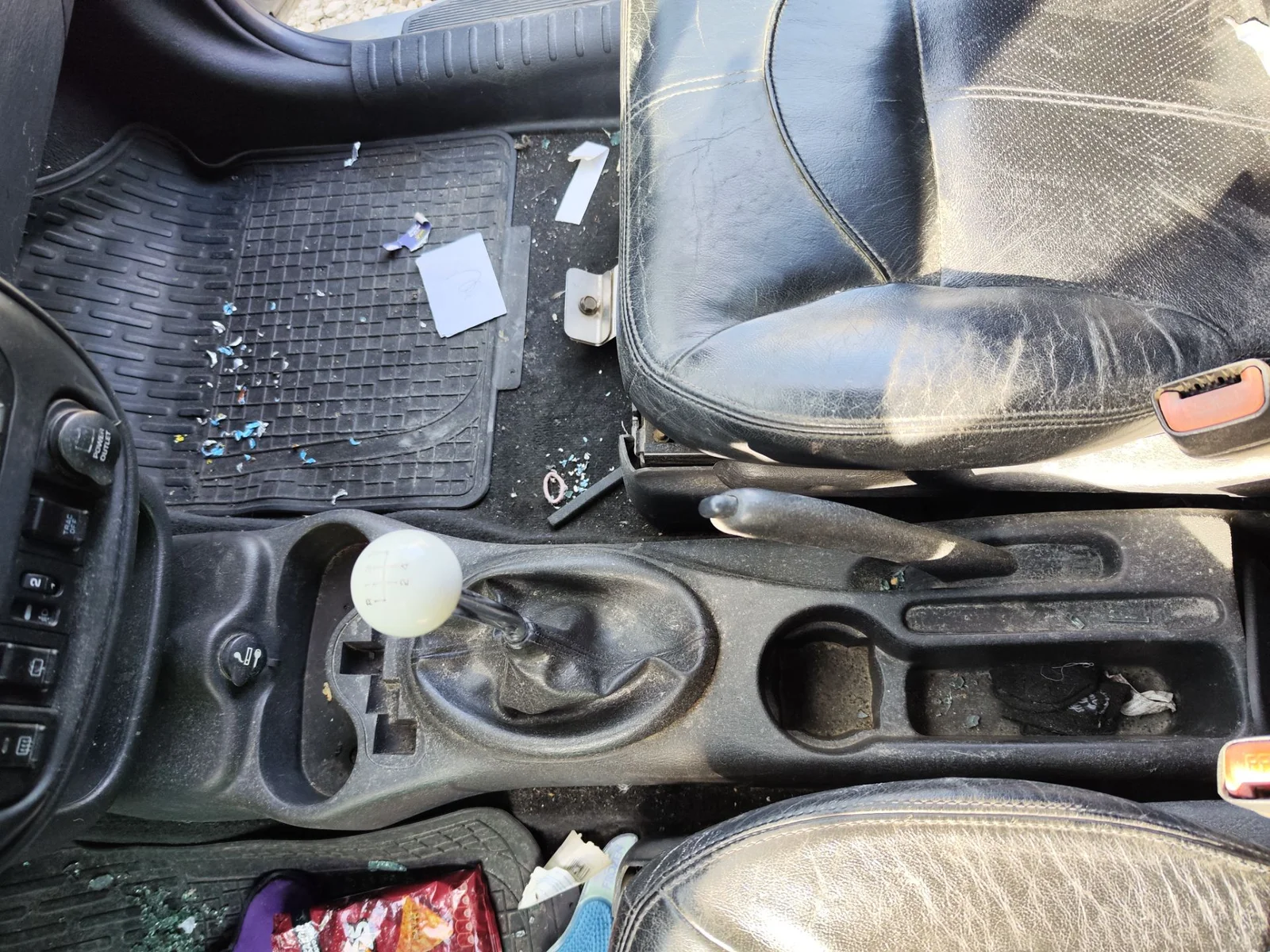 Foto de CONSOLA CENTRAL CHRYSLER PT CRUISER 2.2 CRD CAT (121 CV / 89 KW)