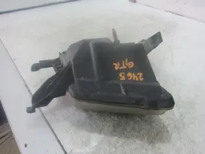 Foto de FARO ANTINIEBLA DERECHO PEUGEOT 407 1.6 HDi FAP CAT (9HZ / DV6TED4) (109 CV / 80 KW) referencia 42161748 foto 4