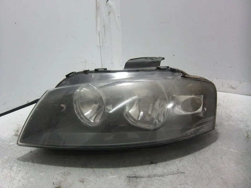 Foto de FARO IZQUIERDO AUDI A3 SPORTBACK (8PA) 2.0 TDI (140 CV / 103 KW) referencia 8P0941003K