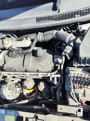 Foto de MOTOR COMPLETO SEAT IBIZA (6L1) 1.9 TDI (101 CV / 74 KW) referencia ATD foto 3