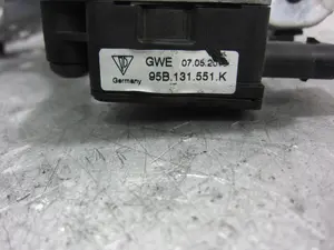 Foto de SENSOR DE PRESIÓN DEL COMBUSTIBLE PORSCHE MACAN (95BA) referencia 95B131551K foto 2