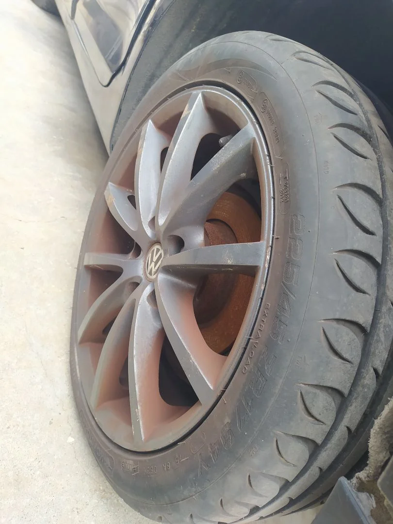 Foto de LLANTA VOLKSWAGEN GOLF PLUS V (5M1) 1.9 TDI (105 CV / 77 KW)