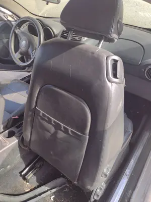 Foto de ASIENTO DELANTERO DERECHO ALFA ROMEO GT (125) 1.9 JTD (M) 16V CAT (150 CV / 110 KW) foto 2