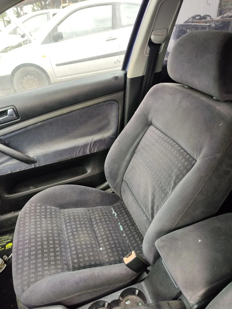 Foto de ASIENTO DELANTERO DERECHO VOLKSWAGEN PASSAT BERLINA (3B3) 1.9 TDI (131 CV / 96 KW)