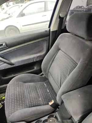 Foto de ASIENTO DELANTERO DERECHO VOLKSWAGEN PASSAT BERLINA (3B3) 1.9 TDI (131 CV / 96 KW)