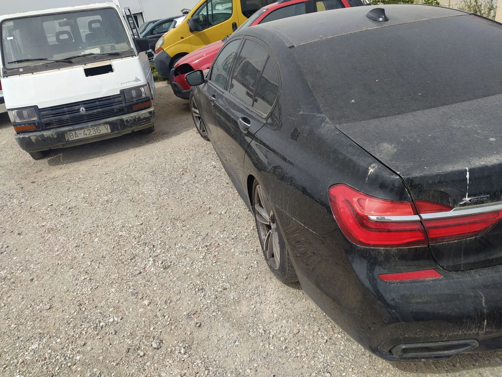 Foto de PILOTO TRASERO IZQUIERDO BMW SERIE 7 (G11/G12) 3.0 24V Turbodiesel (320 CV / 235 KW) referencia 63217342963
