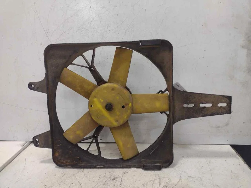 Foto de ELECTROVENTILADOR FIAT UNO (146) 1.0 CAT (45 CV / 33 KW) referencia 78518669