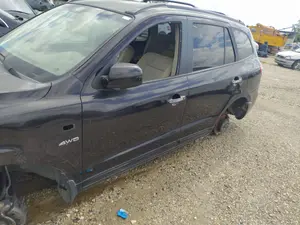 Foto de PUERTA TRASERA IZQUIERDA HYUNDAI SANTA FE (CM) 2.2 CRDi CAT (150 CV / 110 KW) referencia 77003-2B020