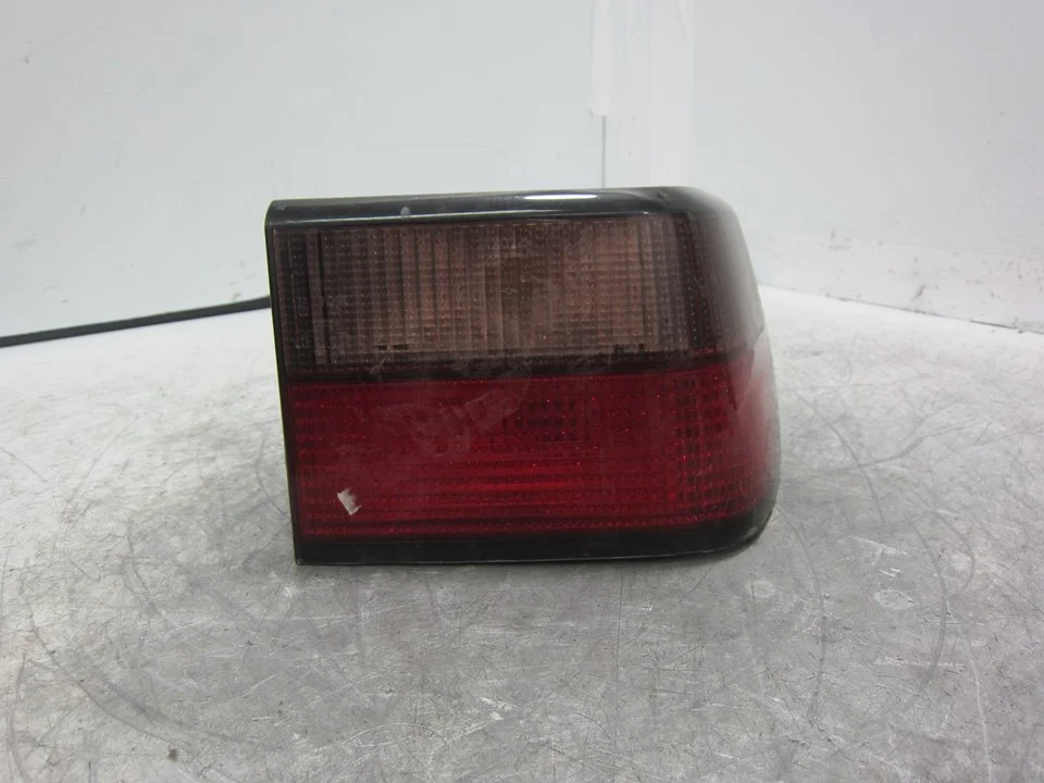 Foto de PILOTO TRASERO DERECHO CITROEN XANTIA BERLINA referencia 294702