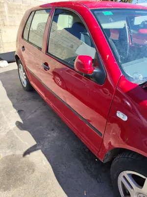 Foto de PUERTA DELANTERA DERECHA VOLKSWAGEN GOLF IV BERLINA (1J1)(10.1997) 1.9 TDI (90 CV / 66 KW) foto 4