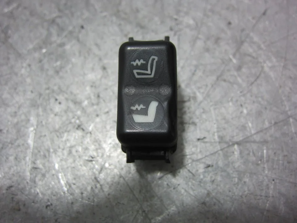 Foto de INTERRUPTOR MERCEDES-BENZ CLASE 124 (BM 124) BERLINA 3.0 CAT (180 CV / 132 KW) referencia 1298207610