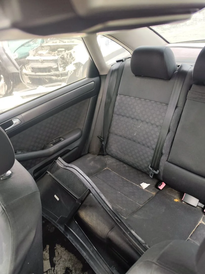 Foto de ELEVALUNAS TRASERO DERECHO AUDI A6 BERLINA (4B2) 2.5 V6 24V TDI (180 CV / 132 KW) referencia 4B0839462