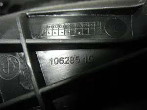 Foto de MANETA INTERIOR TRASERA DERECHA BMW SERIE 1 BERLINA 5P (F20) 2.0 Turbodiesel (116 CV / 85 KW) referencia 10628510 foto 3