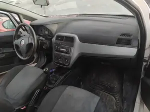 Foto de CALEFACCION ENTERA NORMAL FIAT GRANDE PUNTO (199) 1.3 16V JTD CAT (75 CV / 55 KW)