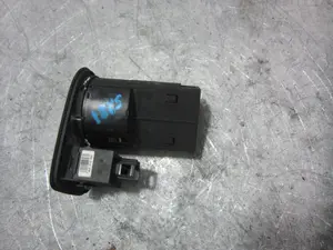 Foto de MANDO LUCES SEAT IBIZA BERLINA (6J5) 1.4 TDI (80 CV / 59 KW) referencia 6J1941531 foto 4