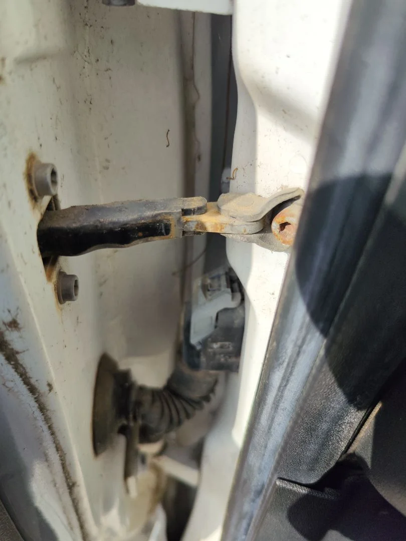 Foto de RETENEDOR PUERTA FIAT GRANDE PUNTO (199) 1.4 (95 CV / 70 KW)