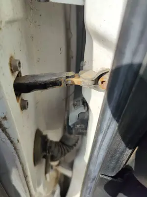 Foto de RETENEDOR PUERTA FIAT GRANDE PUNTO (199) 1.4  (95 CV / 70 KW)